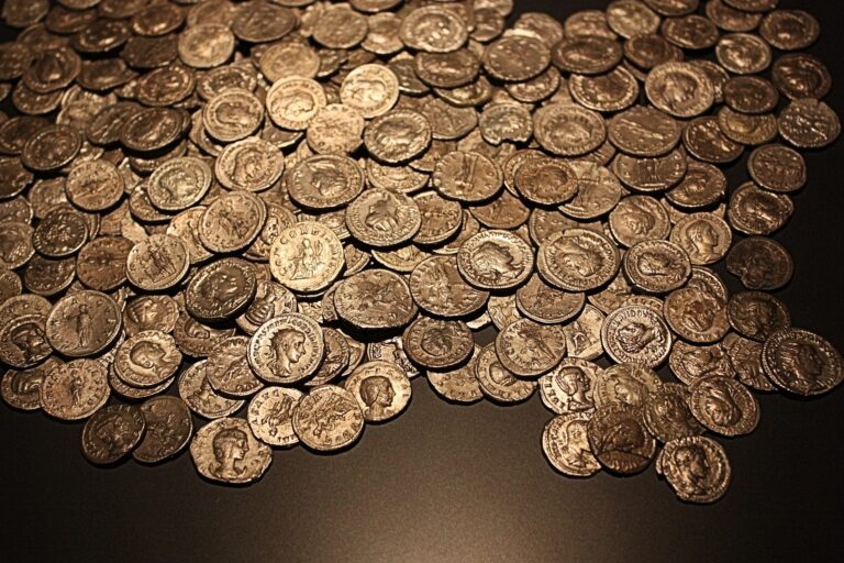 A Balanced Portfolio with Precious Metals